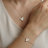 Collier-bracelet-coeur-nacre Ensemble Cœur Nacré – Collier & Bracelet