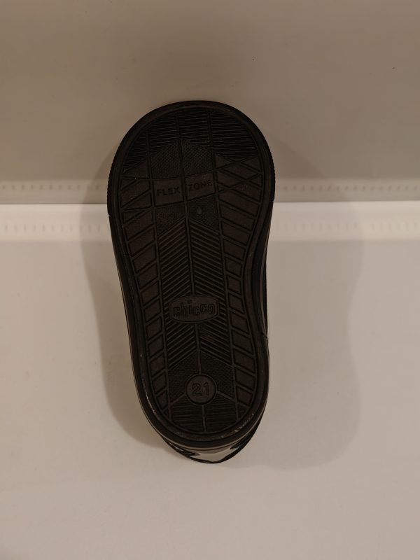 Baskets Montantes Noires Bébé – Chicco | Confort & Maintien