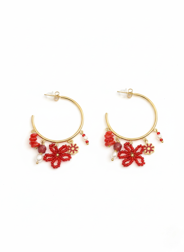 Boucles d’Oreilles Créoles doré– Fleurs Rouges en Perles