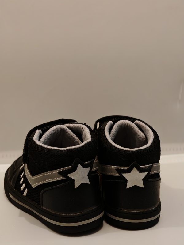 Chaussures montantes noires arriere